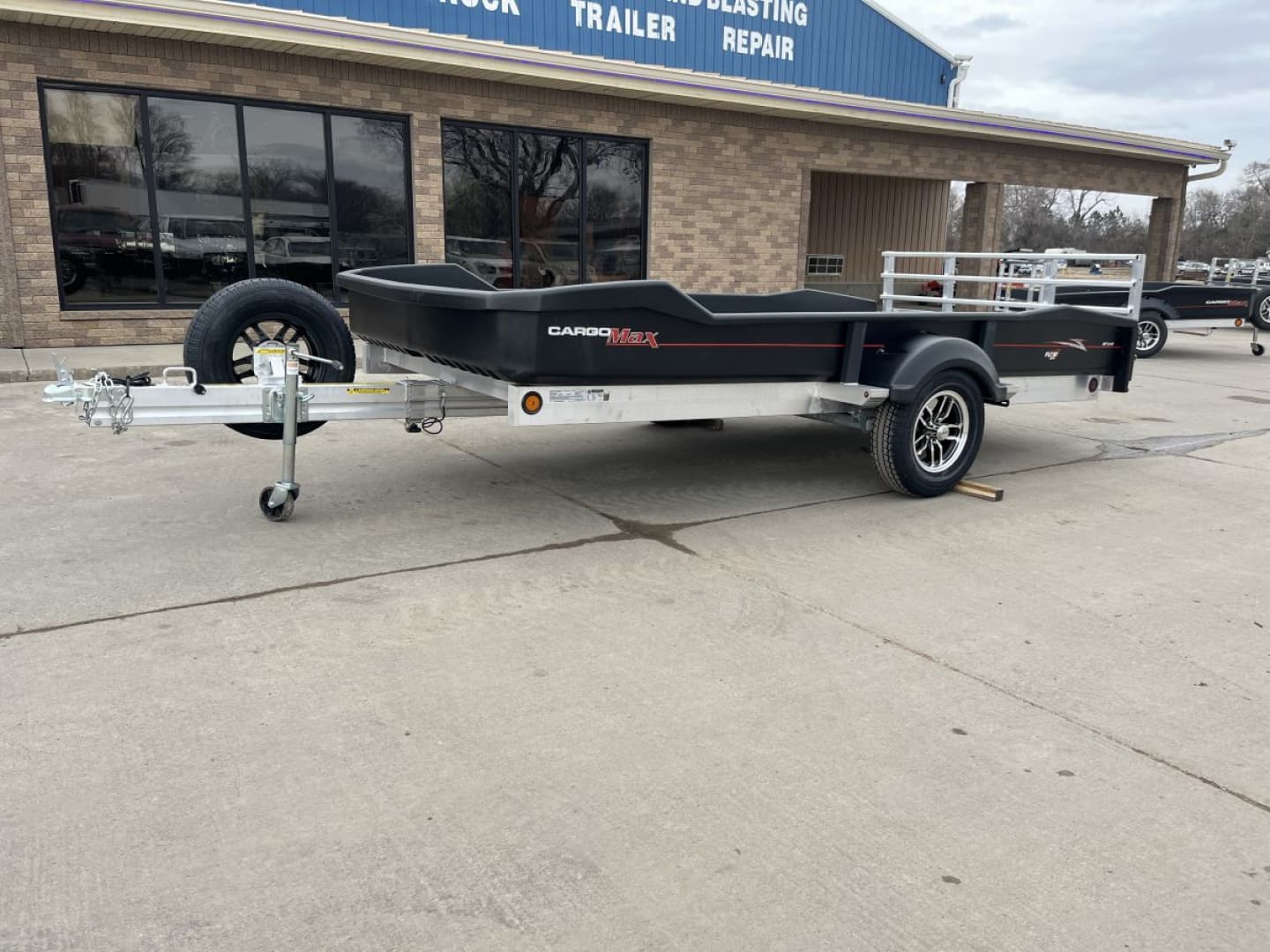 2025 Floe 13x73 Utility
