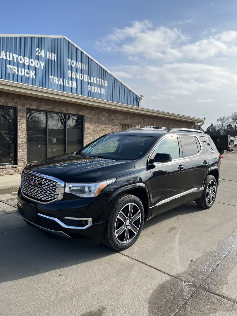 2017 GMC Acadia SUV